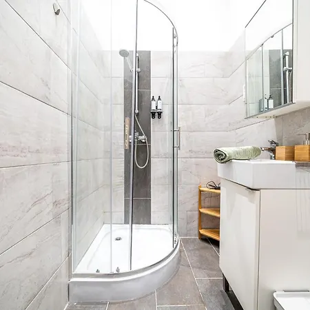 A30- Boutique Apartments, Location. By Bqa Apartment Budapest